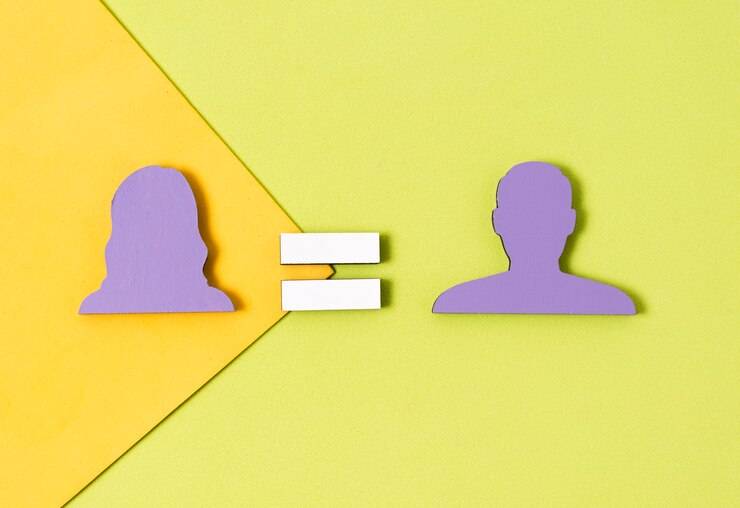 Разница между кадровиком и HR