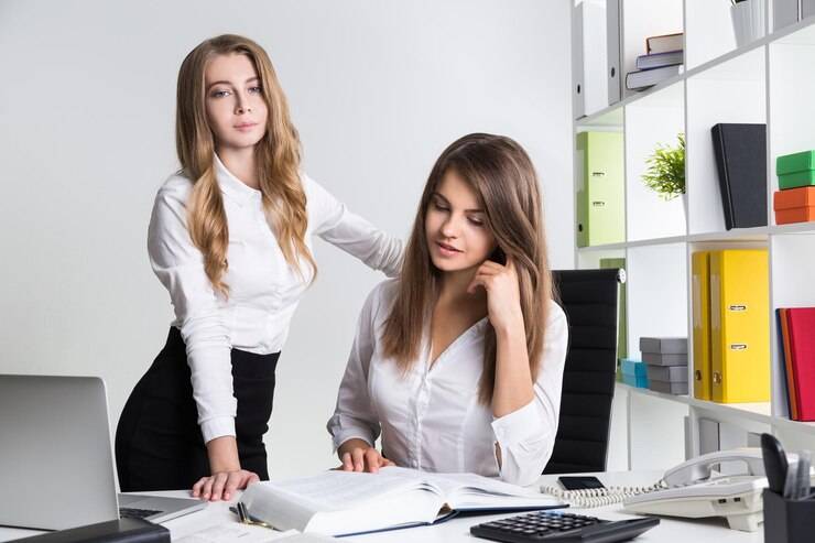 Разница между ассистентом и секретарём